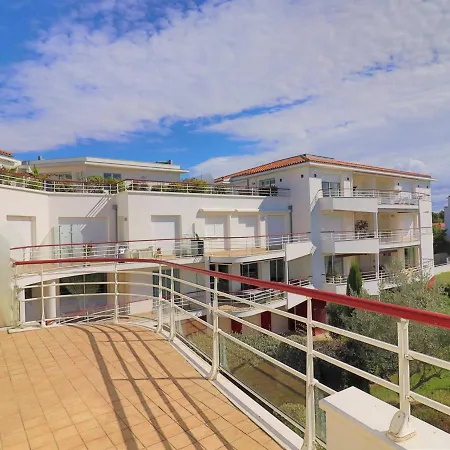Apartment Royan, 3 Pieces, 3 Personnes - Fr-1-738-6 Royan